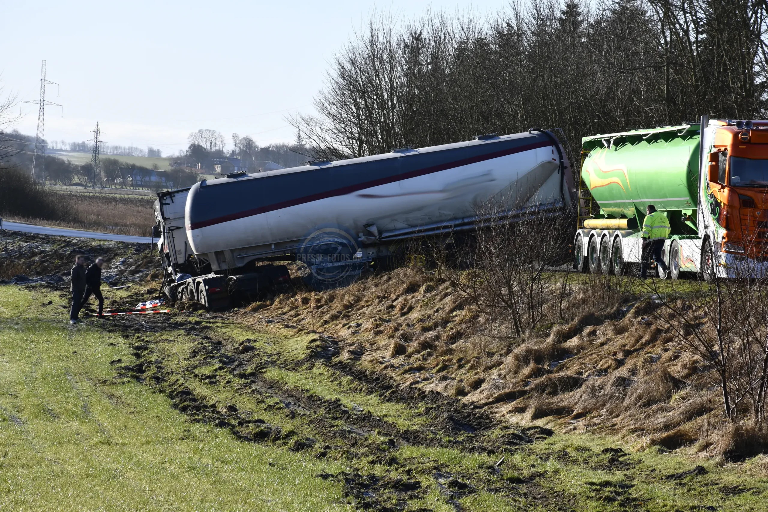 Færdselsuheld – 2 lastbiler. Hovedvejen v. Hvam