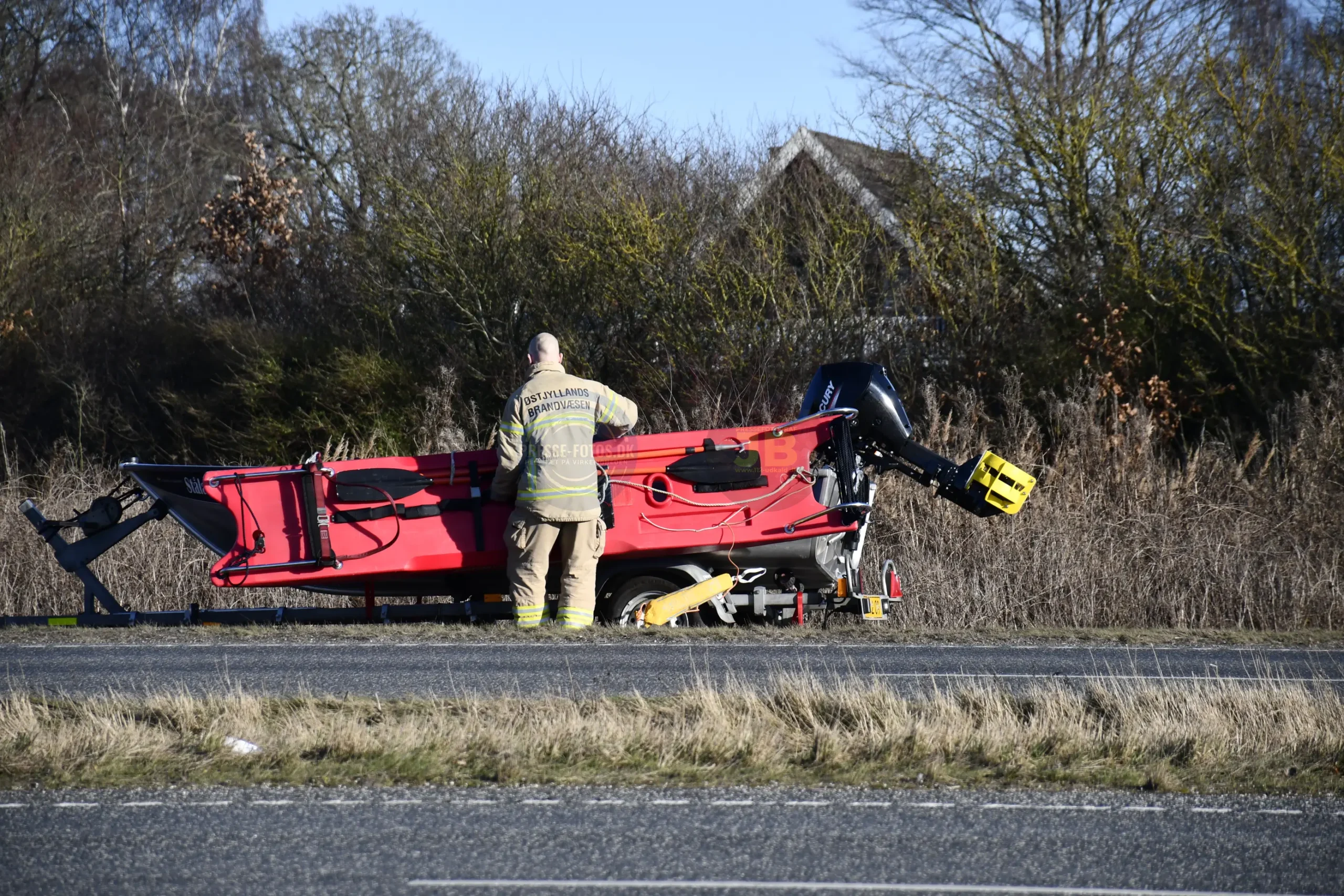 18.02.25-Boern_paa_is_ender_galt-8